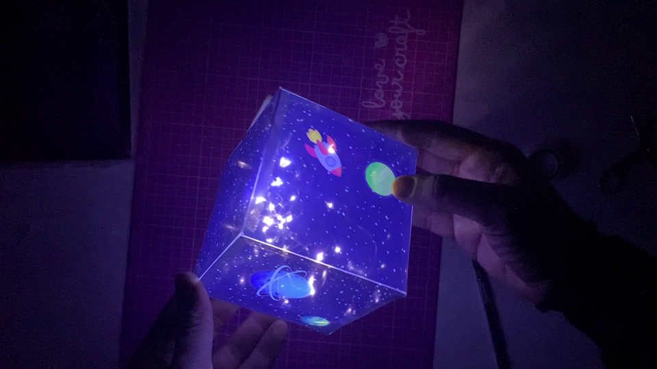 Cubo con luces